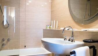 Milan Royal Suites & Luxury Apartments