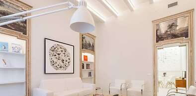 Milan Royal Suites & Luxury Apartments