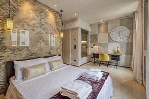 Milan Royal Suites & Luxury Apartments