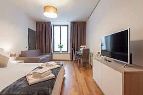 Milan Royal Suites & Luxury Apartments