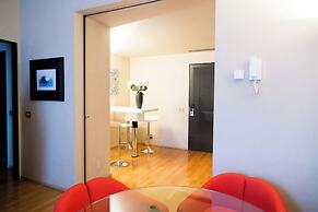 Milan Royal Suites & Luxury Apartments