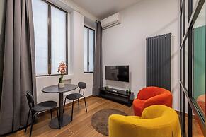 Milan Royal Suites & Luxury Apartments
