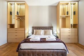 Milan Royal Suites & Luxury Apartments