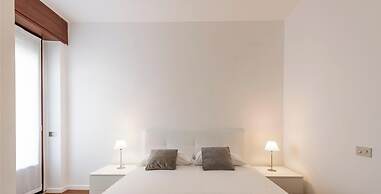 Milan Royal Suites & Luxury Apartments