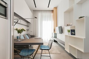 Milan Royal Suites & Luxury Apartments