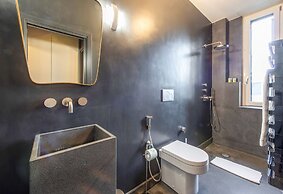 Milan Royal Suites & Luxury Apartments