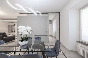 Milan Royal Suites & Luxury Apartments