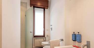 Milan Royal Suites & Luxury Apartments