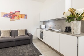 Milan Royal Suites & Luxury Apartments