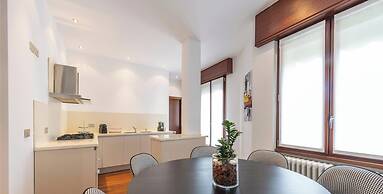 Milan Royal Suites & Luxury Apartments