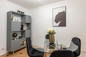 Milan Royal Suites & Luxury Apartments