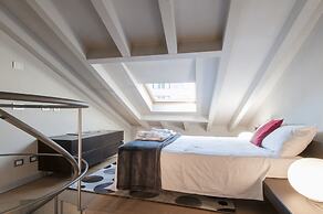 Milan Royal Suites & Luxury Apartments