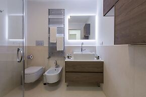 Milan Royal Suites & Luxury Apartments