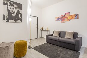 Milan Royal Suites & Luxury Apartments