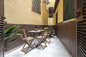 Milan Royal Suites & Luxury Apartments