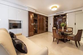 Milan Royal Suites & Luxury Apartments
