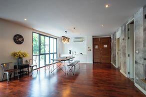 Benviar Tonson Residence