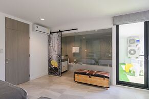 Benviar Tonson Residence