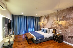 Benviar Tonson Residence