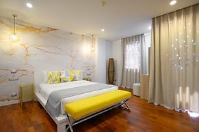 Benviar Tonson Residence