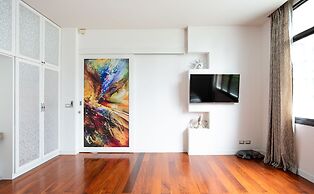 Benviar Tonson Residence