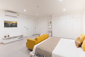 Benviar Tonson Residence