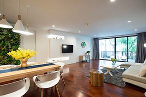 Benviar Tonson Residence