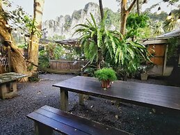Glur Hostel