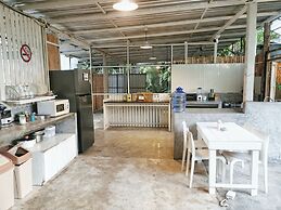 Glur Hostel