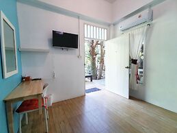 Glur Hostel