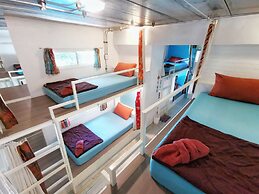 Glur Hostel