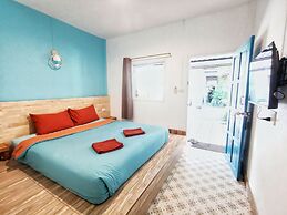 Glur Hostel