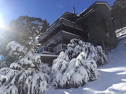 Winterhaus Lodge