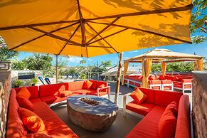 Kokomo Botanical Resort - Caribbean Family Cottages