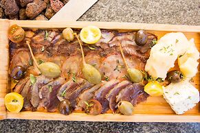 Kokomo Botanical Resort - Caribbean Family Cottages