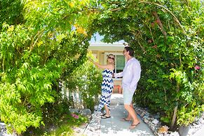 Kokomo Botanical Resort - Caribbean Family Cottages