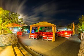 Kokomo Botanical Resort - Caribbean Family Cottages