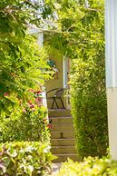 Kokomo Botanical Resort - Caribbean Family Cottages
