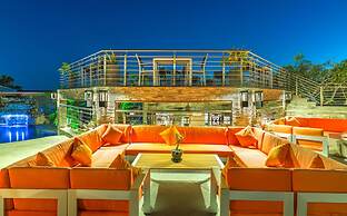 Kokomo Botanical Resort - Caribbean Family Cottages