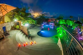 Kokomo Botanical Resort - Caribbean Family Cottages