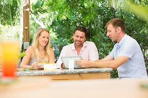 Kokomo Botanical Resort - Caribbean Family Cottages