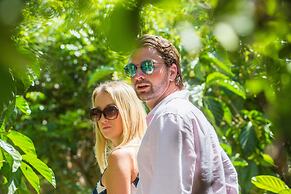 Kokomo Botanical Resort - Caribbean Family Cottages