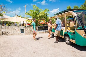 Kokomo Botanical Resort - Caribbean Family Cottages