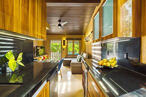 Kokomo Botanical Resort - Caribbean Family Cottages