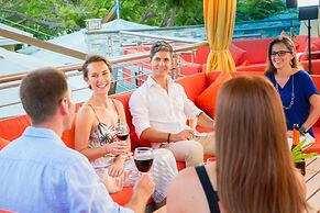 Kokomo Botanical Resort - Caribbean Family Cottages