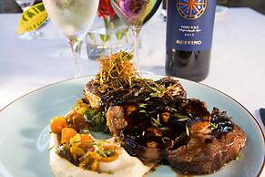 Kokomo Botanical Resort - Caribbean Family Cottages