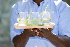 Kokomo Botanical Resort - Caribbean Family Cottages