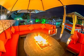 Kokomo Botanical Resort - Caribbean Family Cottages