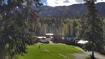 Gwin's Lodge & Roadhouse Est. 1952