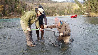 Gwin's Lodge & Roadhouse Est. 1952
